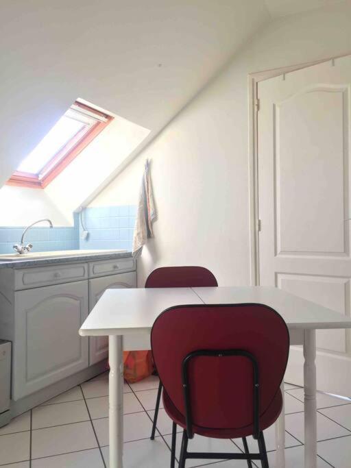 אוקזר Logement Cosy Et Lumineux מראה חיצוני תמונה