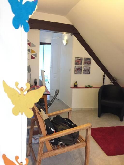 אוקזר Logement Cosy Et Lumineux מראה חיצוני תמונה